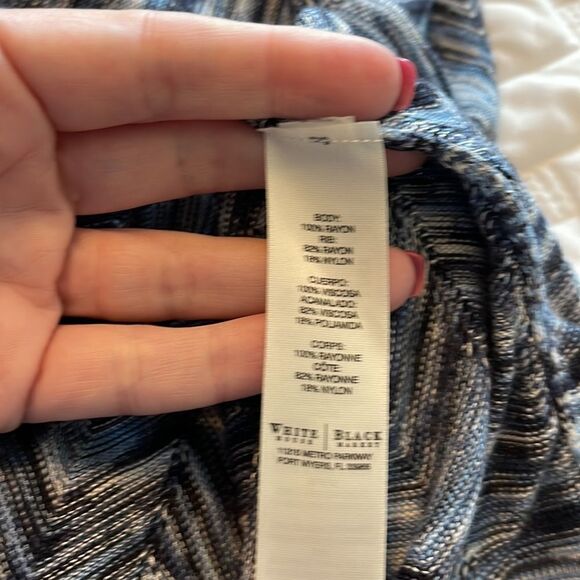 NWT White House Black Market Blue Chevron ZigZag Blue Top Tank Small - Picture 5 of 5